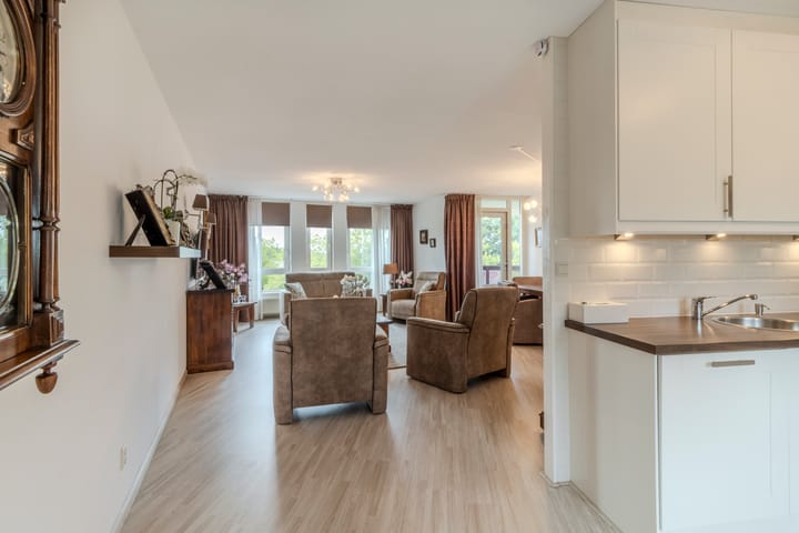 Photo 7 of Kamilleveld 57