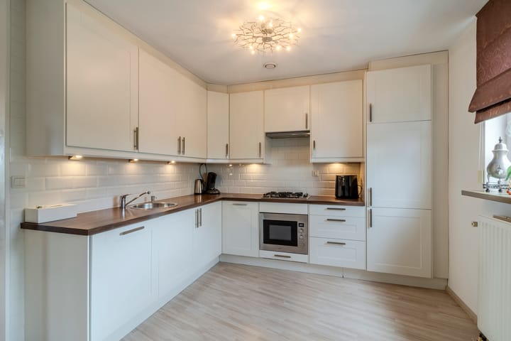 Photo 8 of Kamilleveld 57