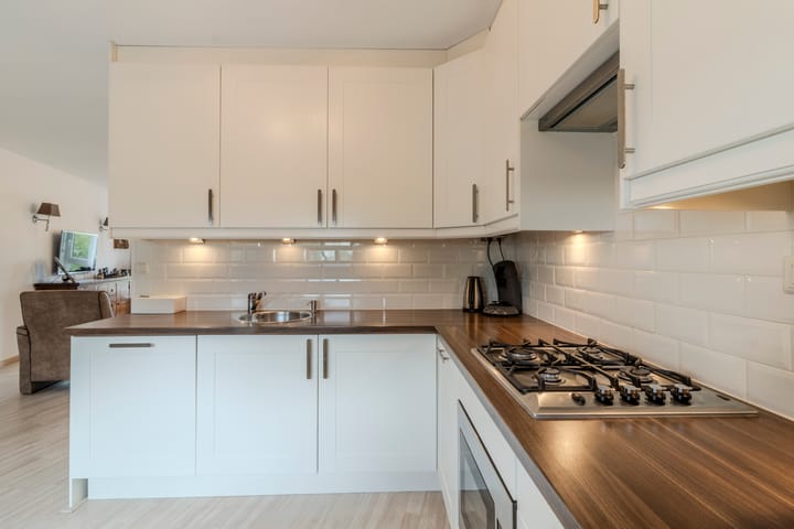 Photo 9 of Kamilleveld 57