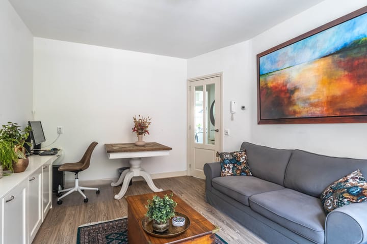 Photo 7 of Van Bossestraat 66-1