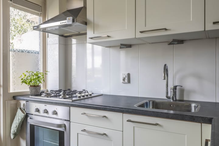 Photo 11 of Van Bossestraat 66-1