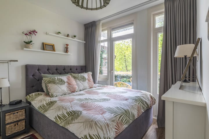 Photo 15 of Van Bossestraat 66-1