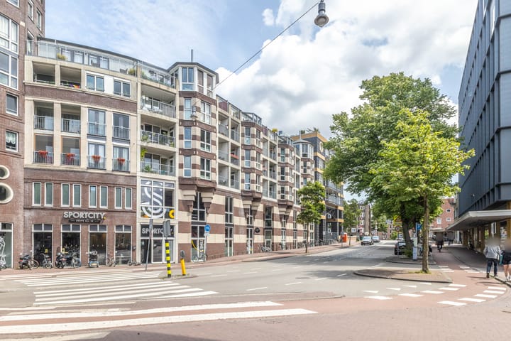 Photo 22 of Van Bossestraat 66-1