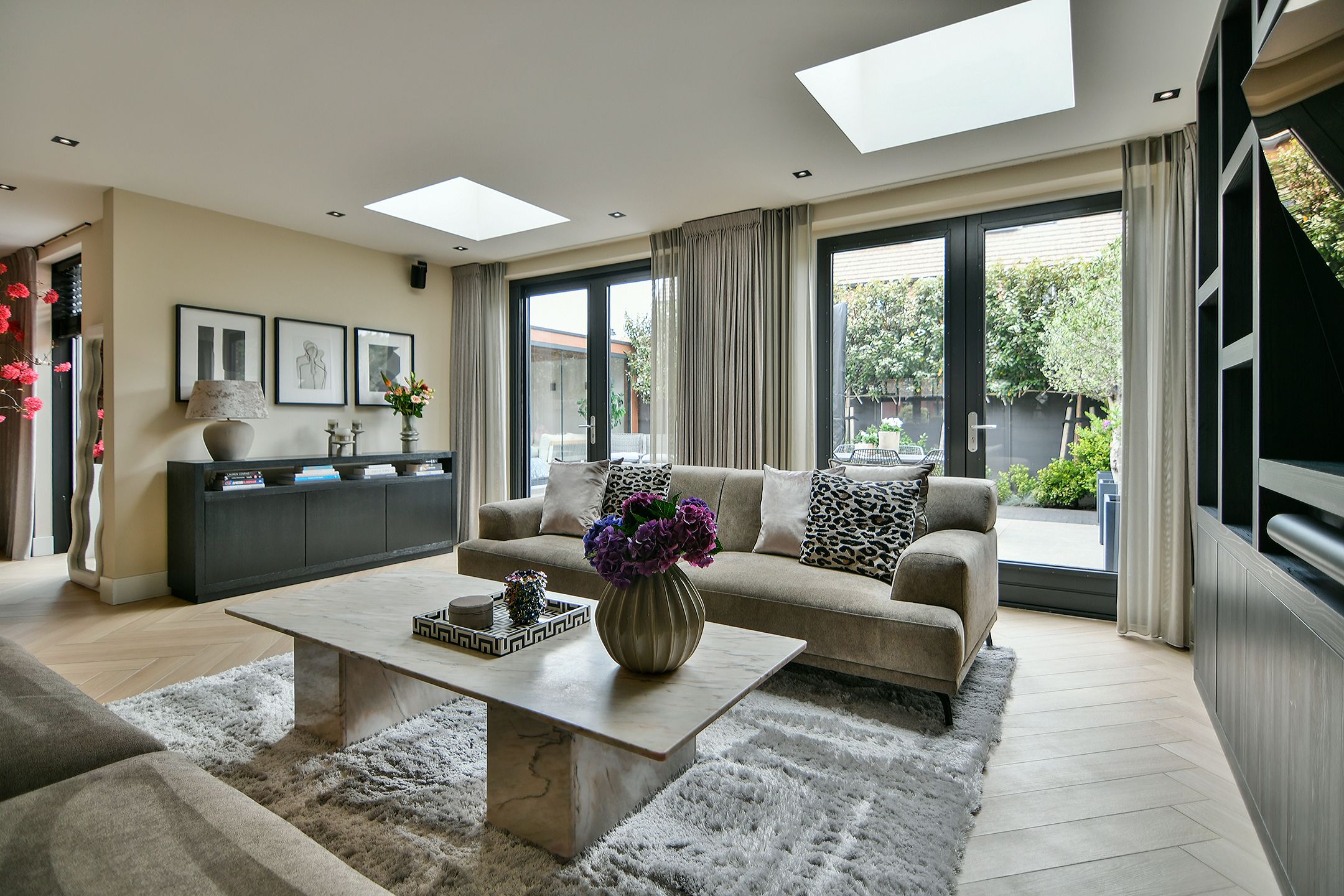 Foto 12 van Charles Brandonlaan 45