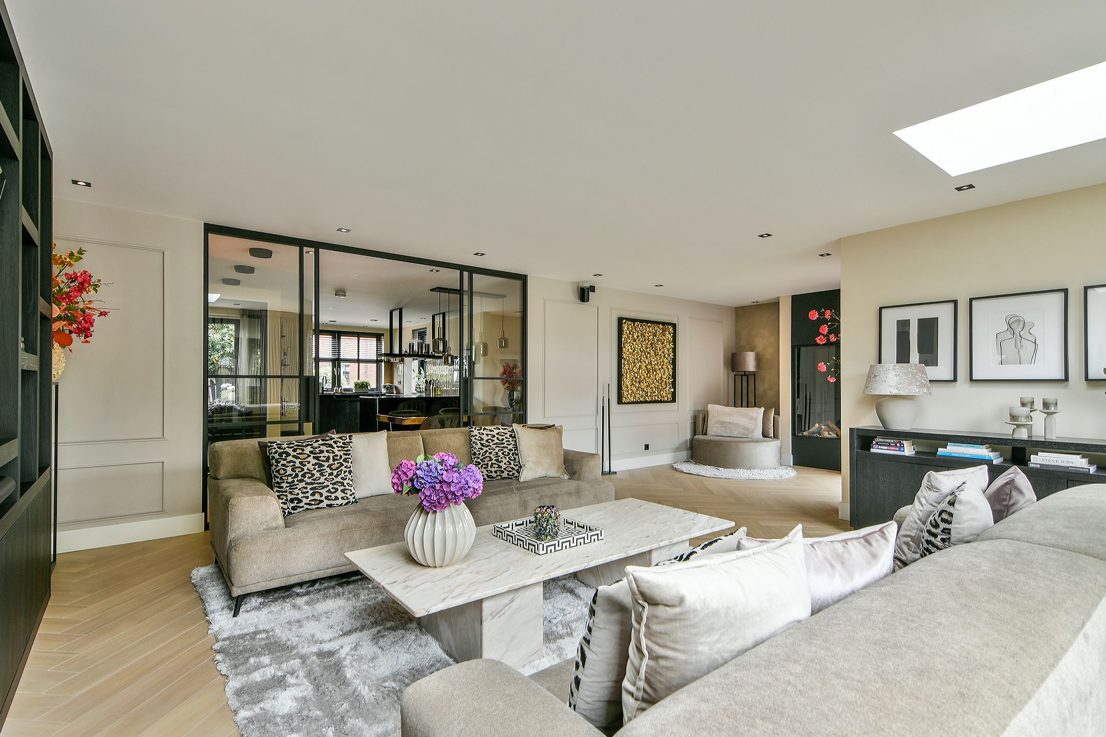 Foto 15 van Charles Brandonlaan 45