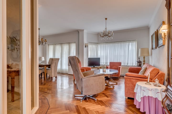 Photo 9 of Dokter Blumenkampstraat 14