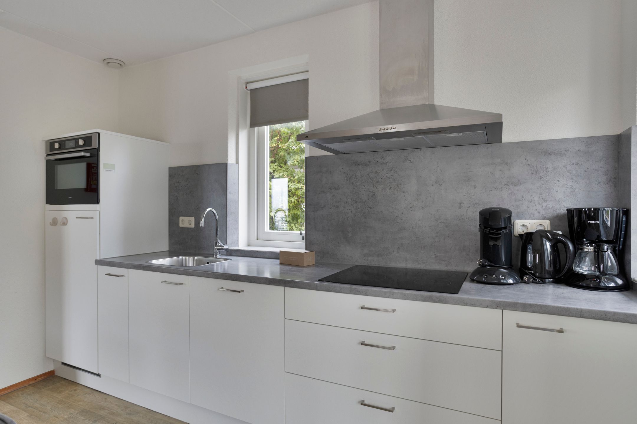 Photo 12 of Nieuwe Zeedijk 1-K017