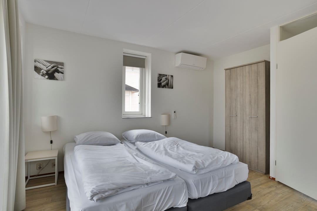 Photo 16 of Nieuwe Zeedijk 1-K017