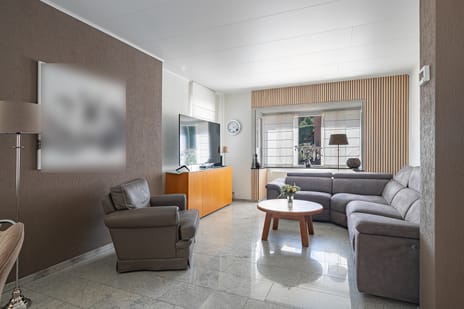 Hegge 24 tertiary image