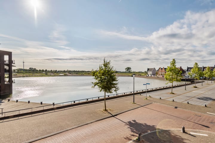 Foto 3 van De Weermuur 19