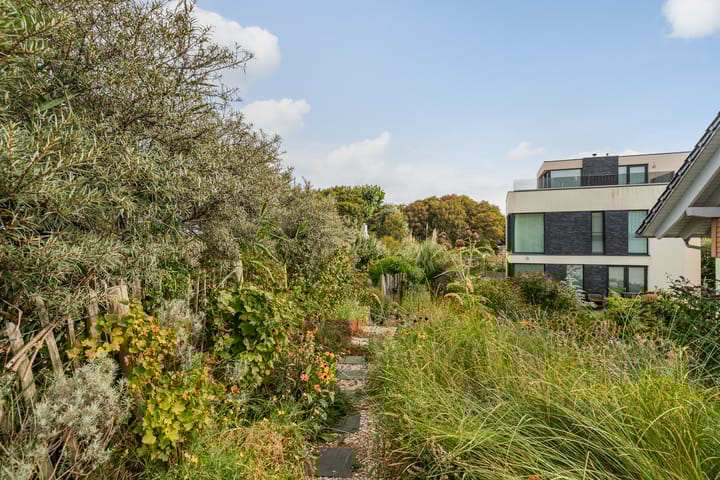 Foto 56 van Santhorsthof 54