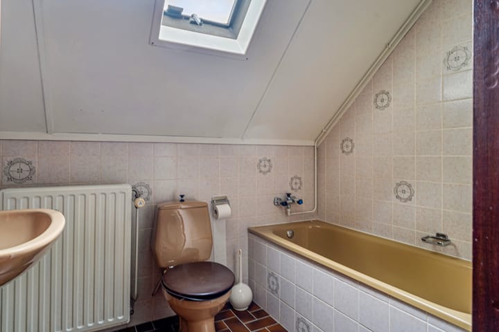 Photo 20 of Hoenderloseweg 42