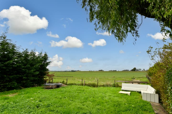 Photo 7 of Waverdijk 12