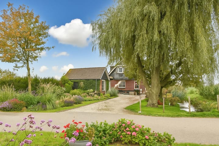 Photo 11 of Waverdijk 12