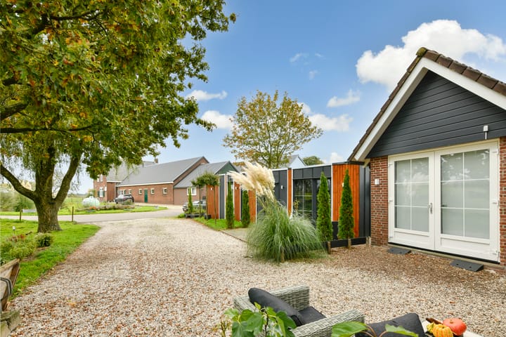 Photo 12 of Waverdijk 12