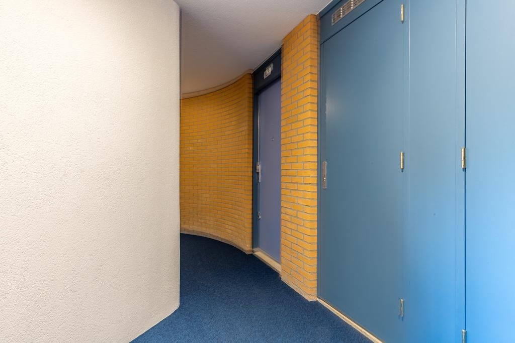 Photo 6 of Van Limburg Stirumstraat 167