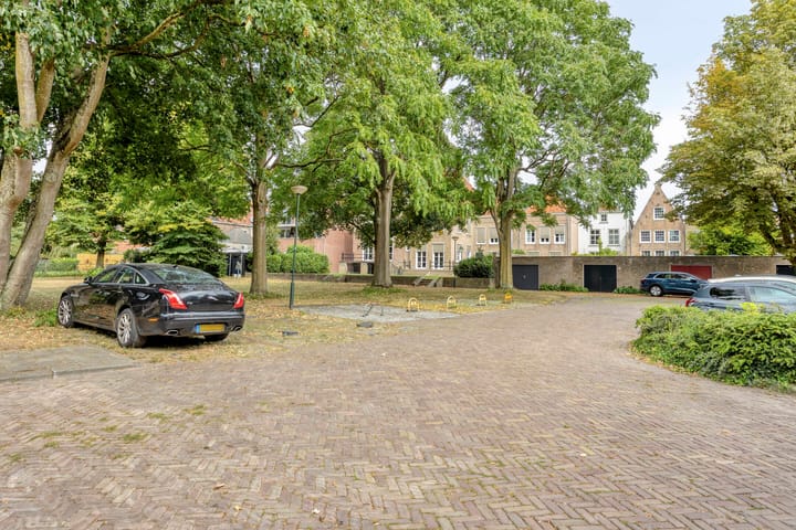 Photo 50 of Markt 42