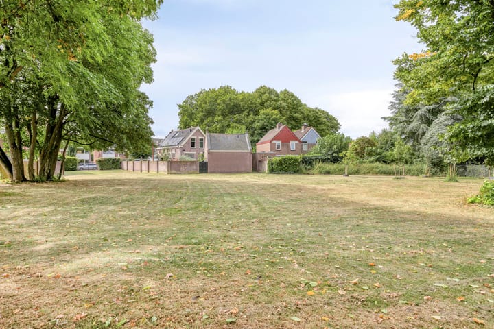 Photo 53 of Markt 42