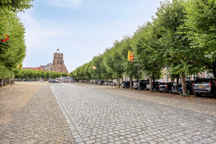 Photo 57 of Markt 42