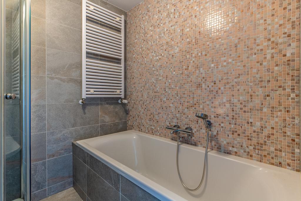 Photo 26 of Van Limburg Stirumstraat 167