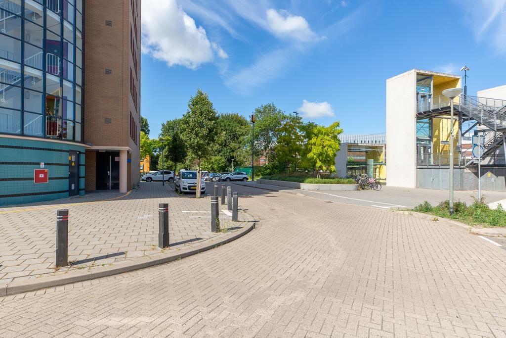 Photo 29 of Van Limburg Stirumstraat 167