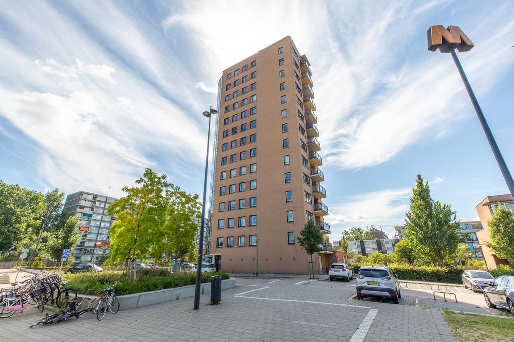 Photo 32 of Van Limburg Stirumstraat 167