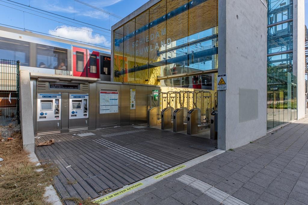 Photo 33 of Van Limburg Stirumstraat 167