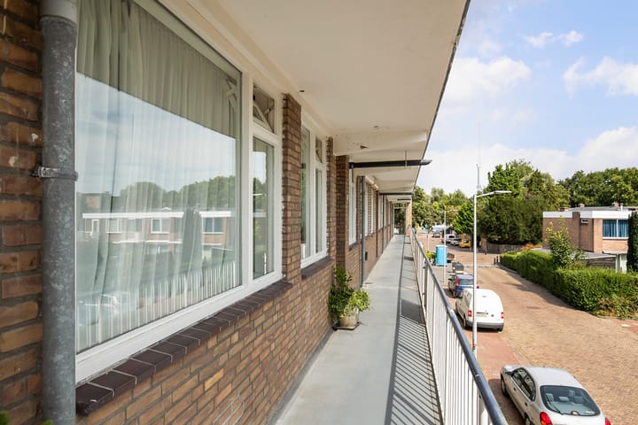 Foto 9 van Asselijnstraat 68