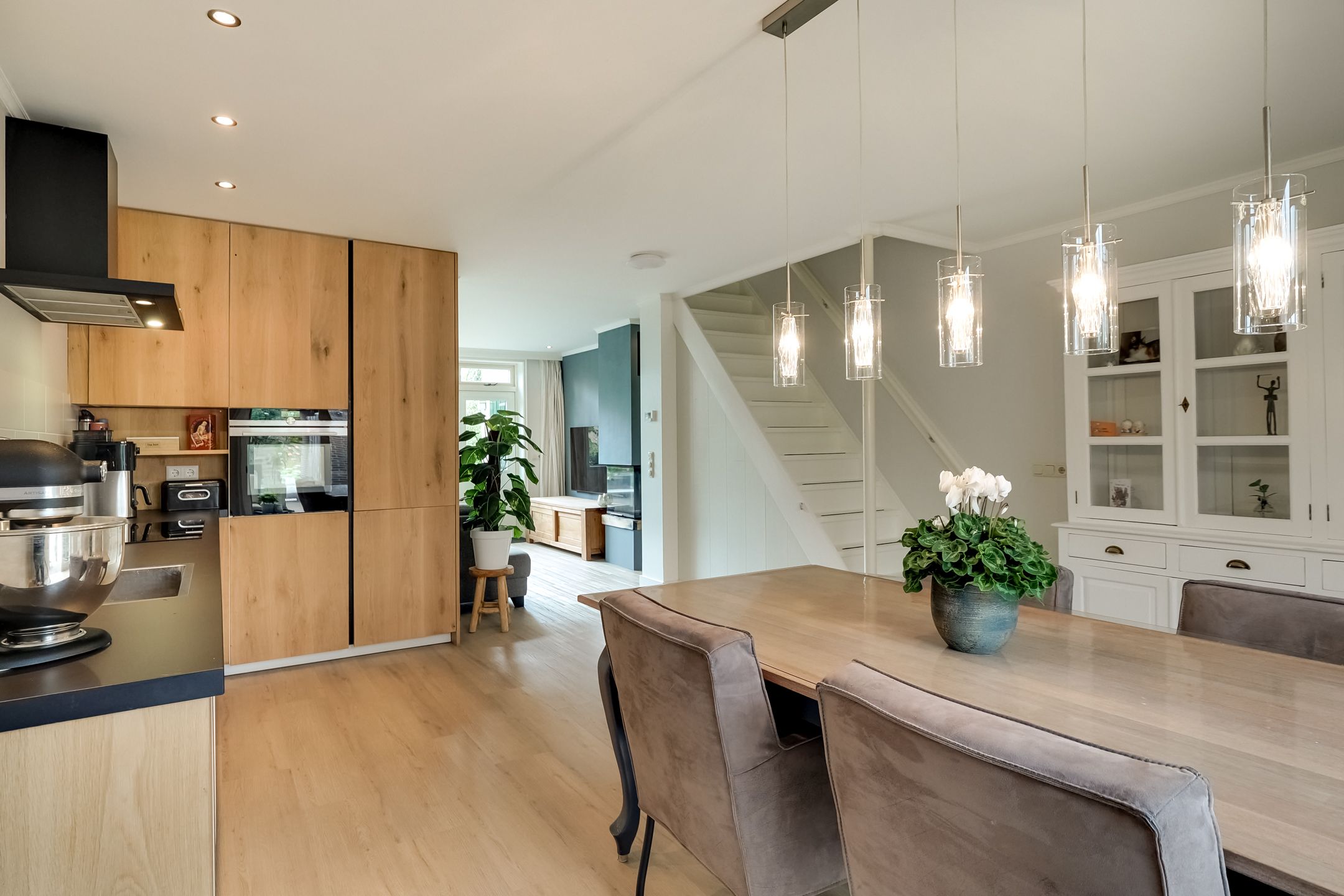 Foto 9 van Pieter Bossenstraat 27