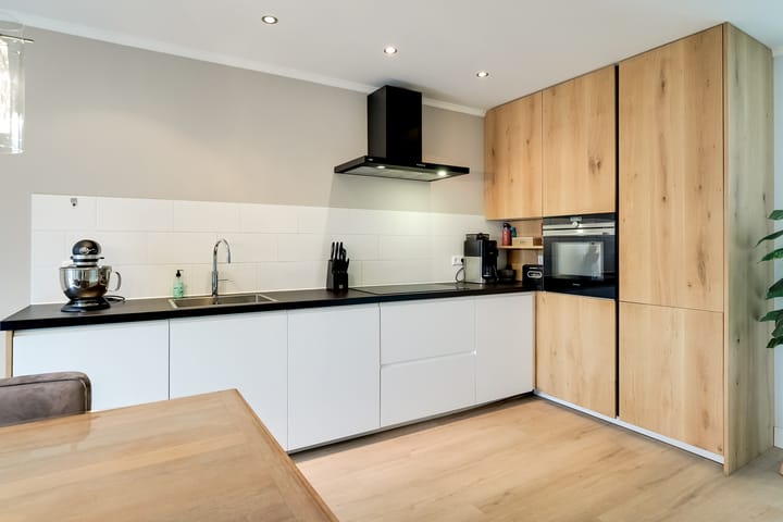 Foto 11 van Pieter Bossenstraat 27