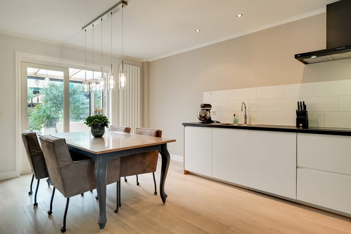 Foto 12 van Pieter Bossenstraat 27