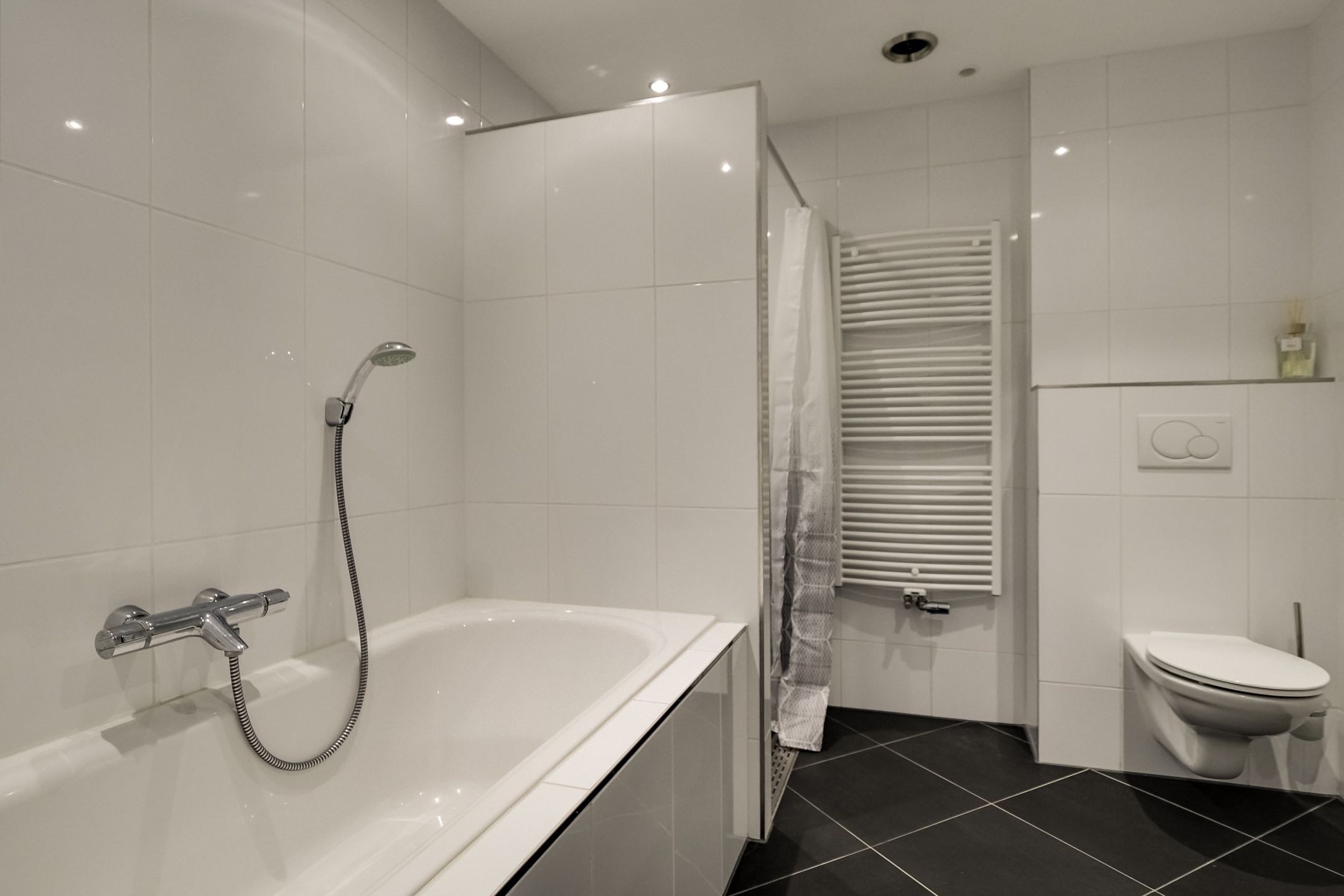 Foto 27 van Pieter Bossenstraat 27