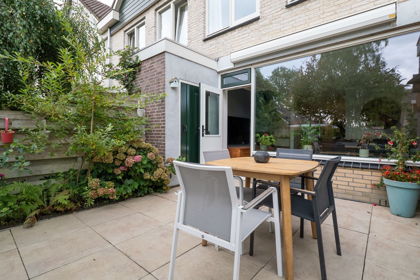 Foto 40 van Pieter Bossenstraat 27