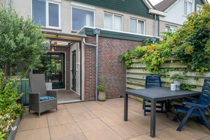 Foto 44 van Pieter Bossenstraat 27