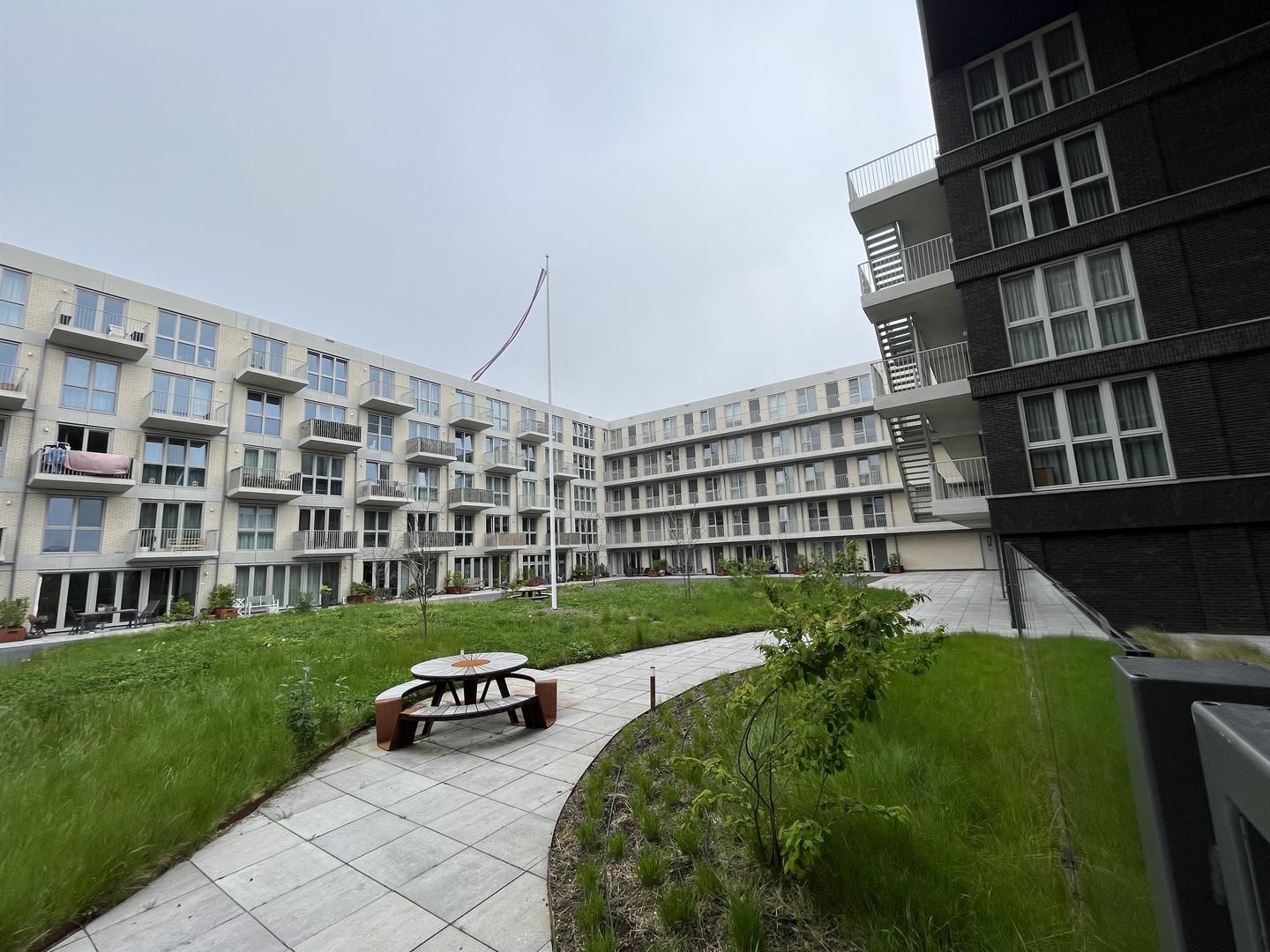 Foto 10 van Lapis Lazuli 201