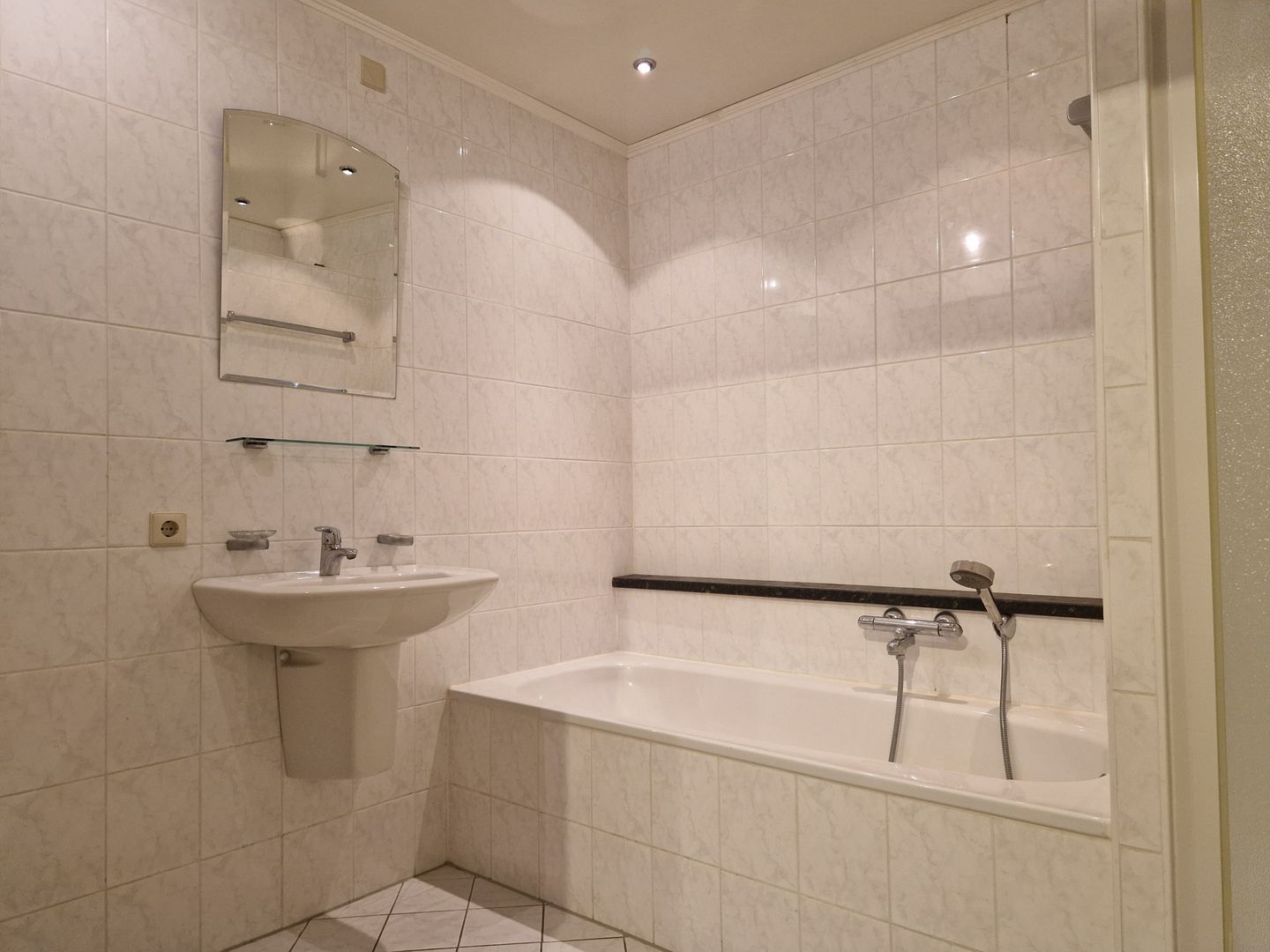 Foto 25 van Lovinklaan 69