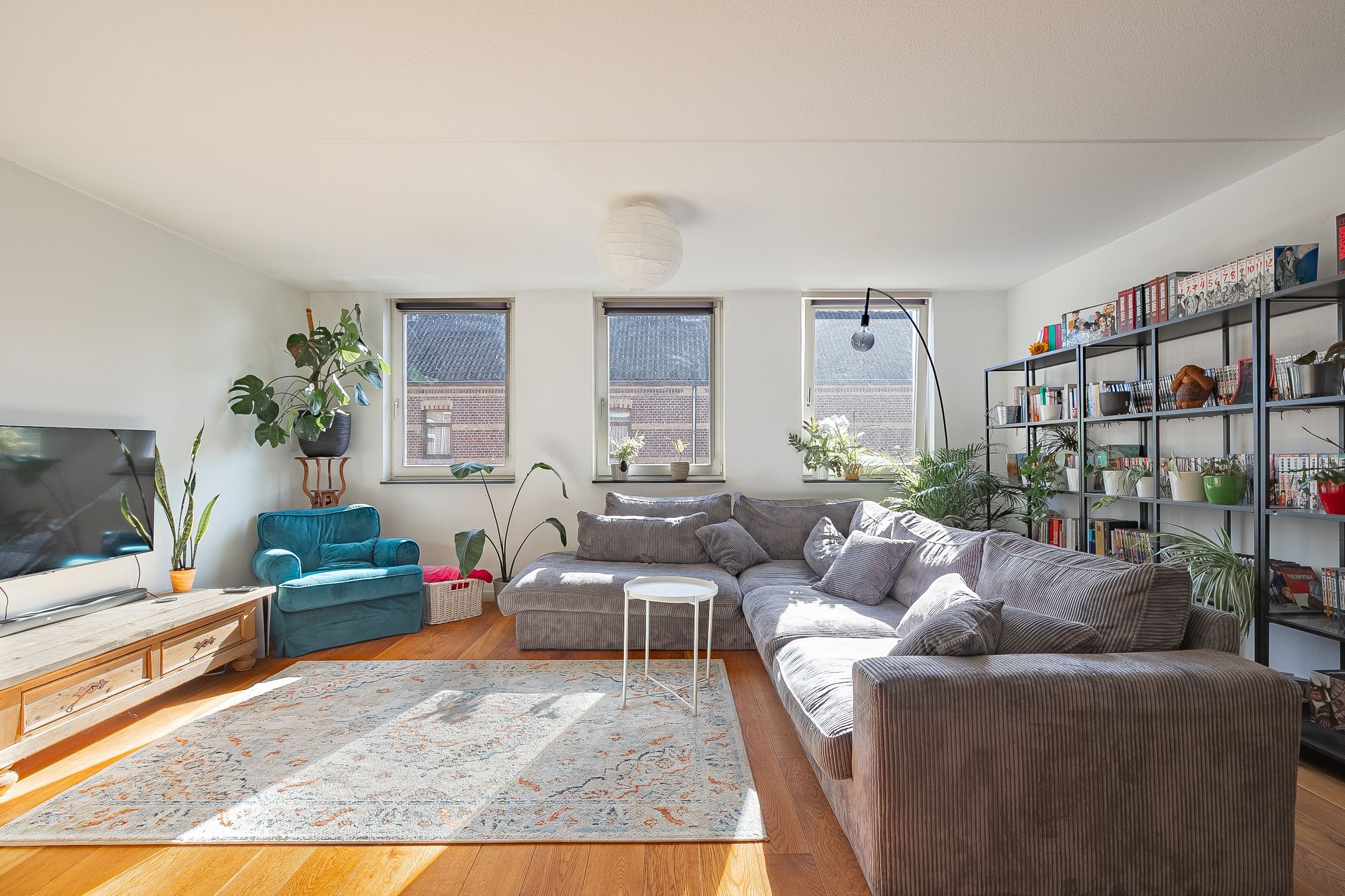 Photo 3 of Ambyerstraat Zuid 17-B02