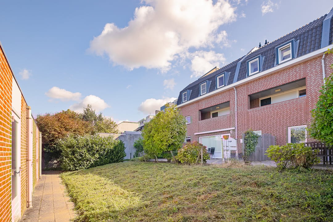 Photo 17 of Ambyerstraat Zuid 17-B02