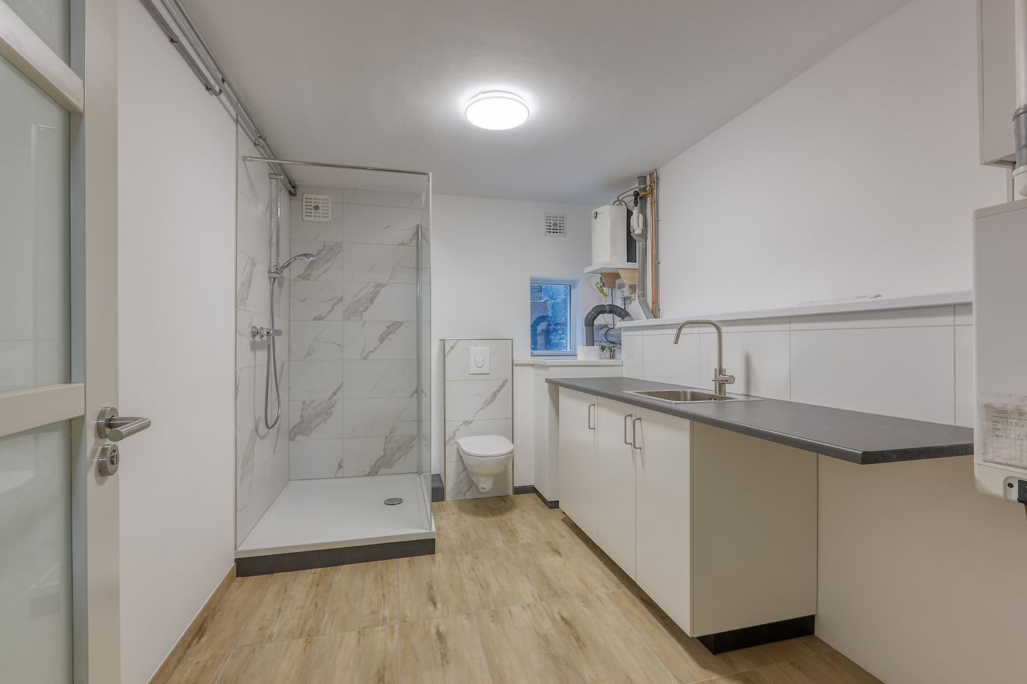 Foto 40 van Catharina van Rennesstraat 10