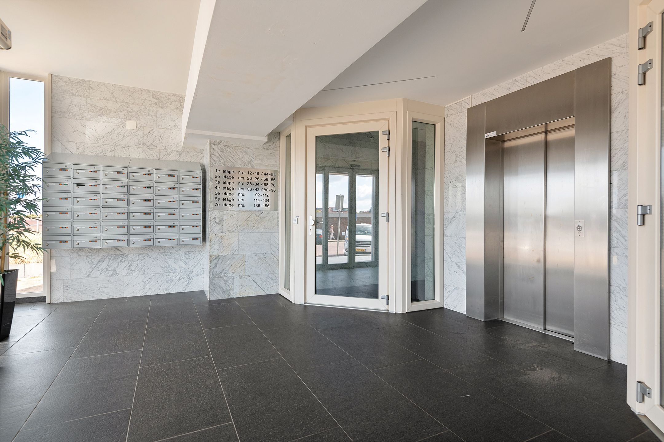 Foto 6 van Vuurtorenplein 146