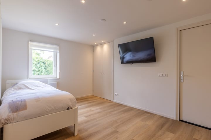 Foto 19 van van Bronkhorststraat 4