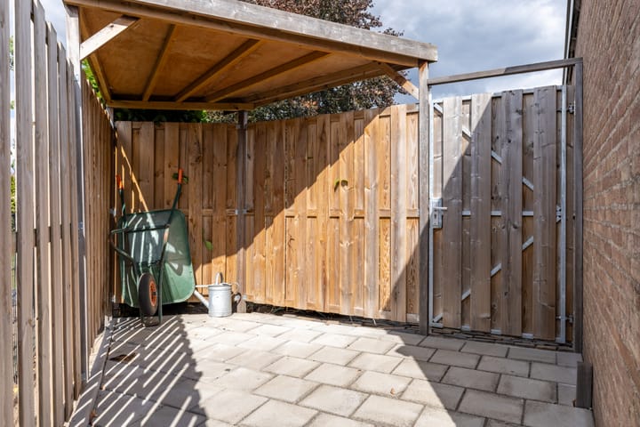 Foto 32 van van Bronkhorststraat 4