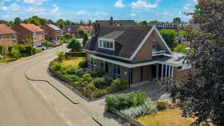 Foto 45 van van Bronkhorststraat 4