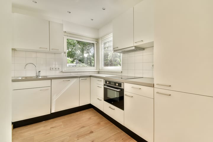 Foto 10 van Tholenseweg 68