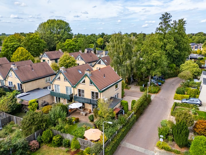 Foto 2 van Weerdslag 143