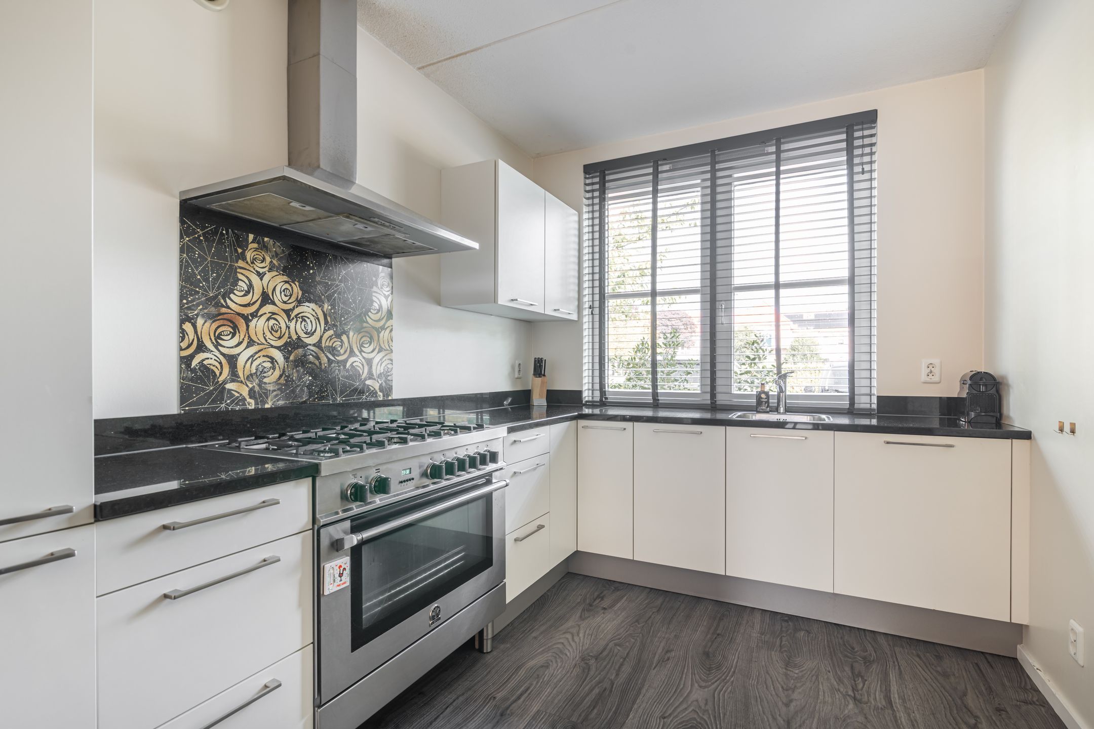 Foto 12 van Mercuriushof 2