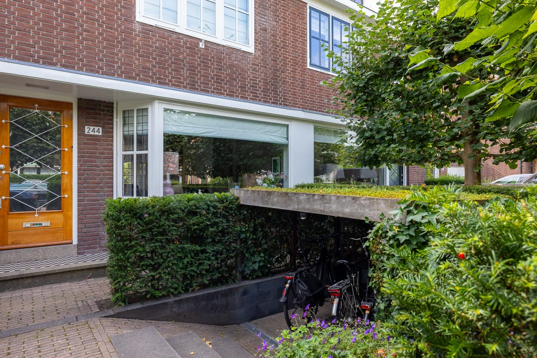 Foto 43 van Burgemeester Le Fèvre de Montignylaan 244