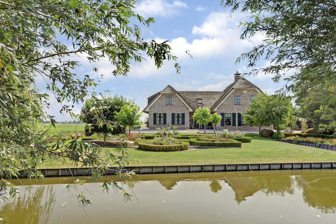 Foto 2 van Achterbroek 10-A