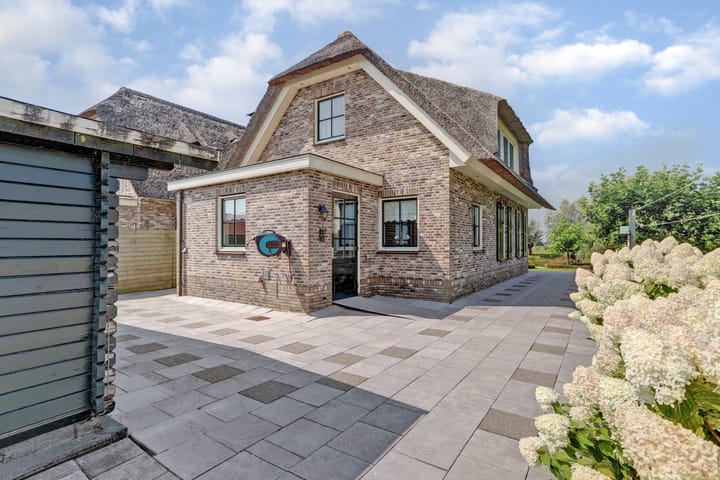 Photo 4 of Achterbroek 10-A