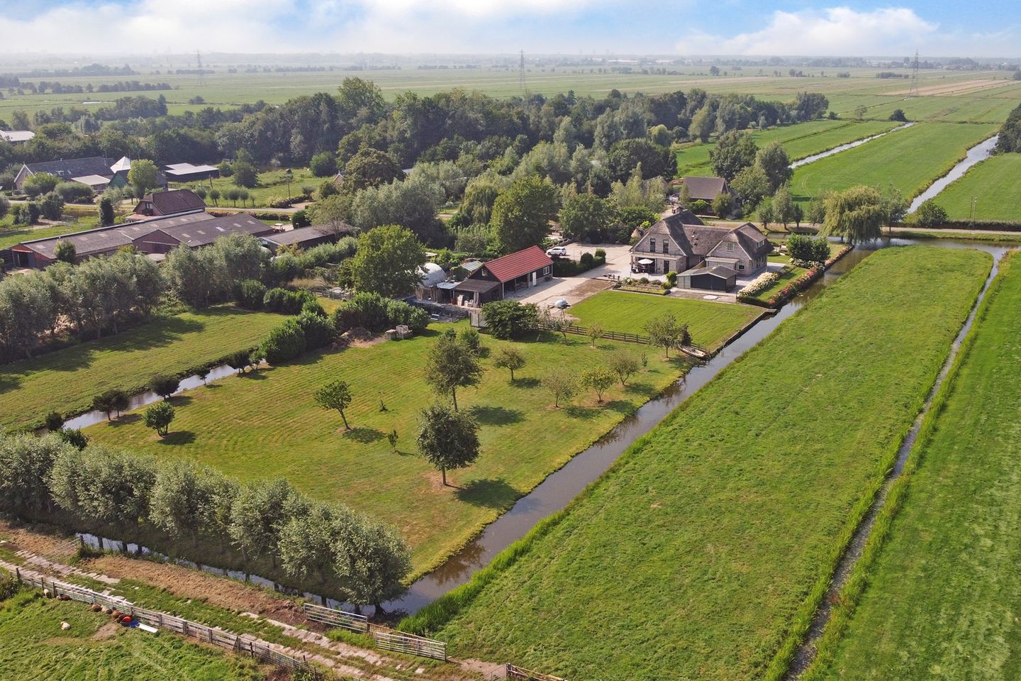 Foto 44 van Achterbroek 10-A